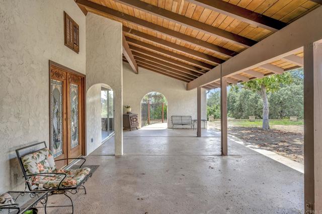 Detail Gallery Image 5 of 32 For 17620 Lyons Valley Rd, Jamul,  CA 91935 - 4 Beds | 3 Baths