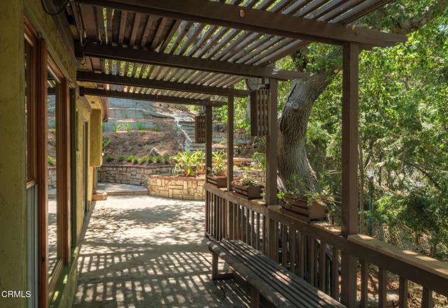 469 Sycamore Glen, Pasadena CA: https://media.crmls.org/mediaz/4828725b-b138-4a95-851d-b6c52a2a3f2a.jpg