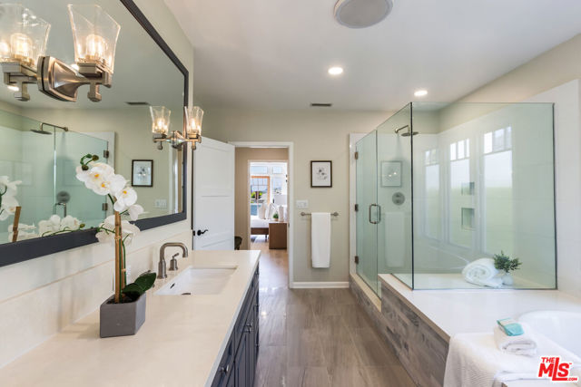 Drew Fenton | 509 Wynola Street Pacific Palisades CA | MLS: 7365865 Drew Fenton | 509 Wynola Street Pacific Palisades CA | MLS: 7365865