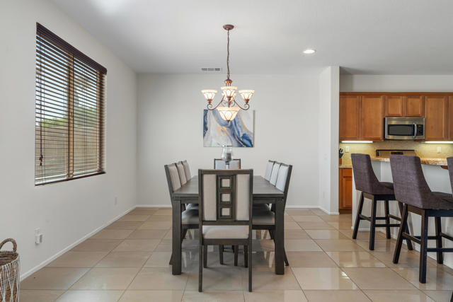 Image 10 of 46 For 84345 Volare Avenue