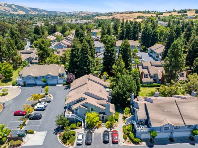 2784 Buena Point Court, San Jose CA: https://media.crmls.org/mediaz/4829b5eb-7455-4e33-8a89-5ac1aa270b22.jpg