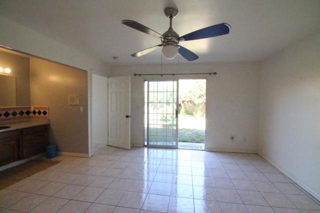 605 N Mildred Avenue, King City CA: https://media.crmls.org/mediaz/482a388c-1f78-42b2-809f-e1e56d47c225.jpg