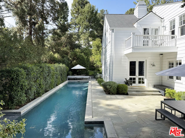 2121 Trently Lane,  CA: https://media.crmls.org/mediaz/482b31a7-84d5-4cc7-8db9-cd4c557732af.jpg