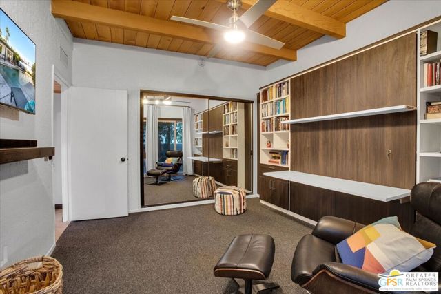 45864 Shadow Mountain Drive, Palm Desert CA: https://media.crmls.org/mediaz/482b9cc5-980f-4b53-aa9d-65afbaec9aed.jpg