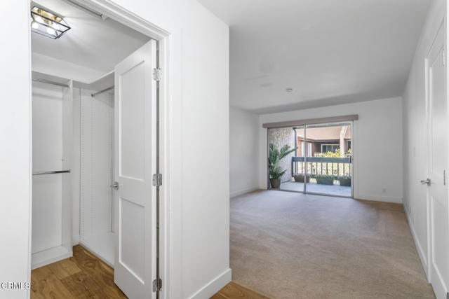 Detail Gallery Image 17 of 41 For 4944 Maytime Ln, Culver City,  CA 90230 - 3 Beds | 2 Baths