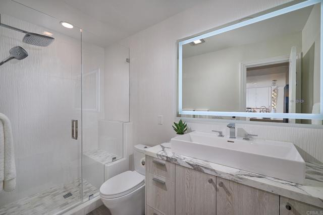 435 S Sierra Avenue, Solana Beach CA: https://media.crmls.org/mediaz/482c4027-7922-4f2b-b750-3864da8aba8e.jpg
