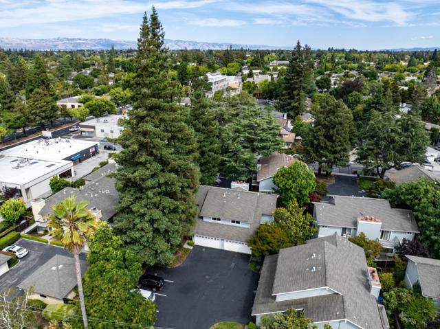 987 Lane Avenue, Mountain View CA: https://media.crmls.org/mediaz/482fb593-cc31-4b67-883e-5ef9b92b11c3.jpg