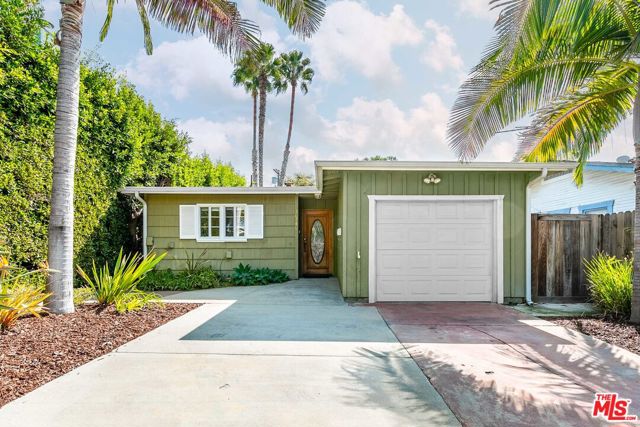 10748 Westminster Avenue, Los Angeles CA: https://media.crmls.org/mediaz/482fdcf8-e2c5-45ec-92a3-6cdaa8e88ee3.jpg
