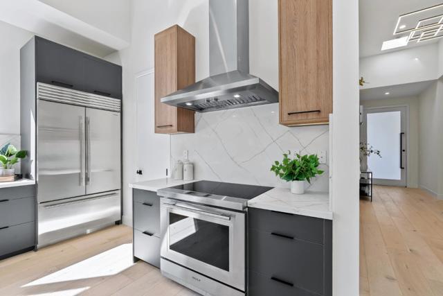 3502 Bryant Street, Palo Alto CA: https://media.crmls.org/mediaz/48302849-2482-477b-a0a6-27ba8eeb8bec.jpg