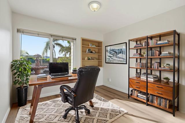 Detail Gallery Image 16 of 25 For 17765 Corte Erizo, San Diego,  CA 92128 - 3 Beds | 2 Baths