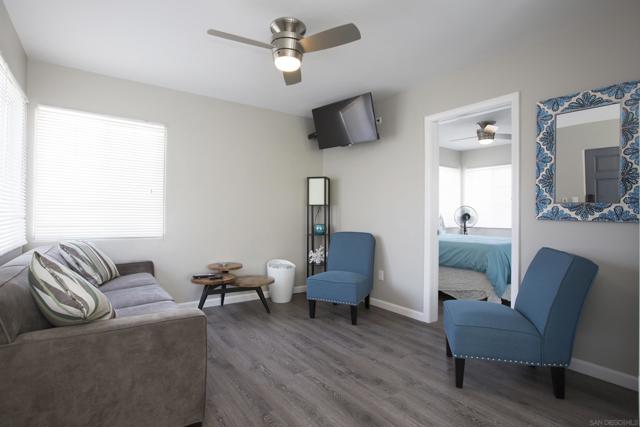 728 Jamaica Ct, San Diego CA: https://media.crmls.org/mediaz/483338af-bd07-467d-9a56-35bccd61f970.jpg