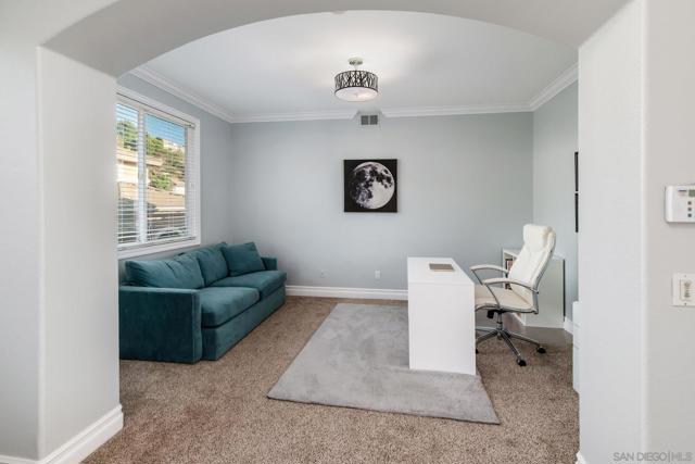 6393 Paseo Aspada, Carlsbad CA: https://media.crmls.org/mediaz/483486bf-a772-4aec-8b04-a030651606bd.jpg