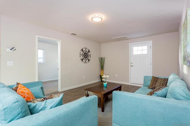 3082 Island Ave, San Diego CA: https://media.crmls.org/mediaz/48348f06-2189-4227-a19e-5bff35ccfb57.jpg