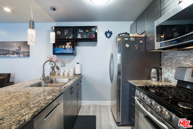 20134 LEADWELL Street, 249 photo 7