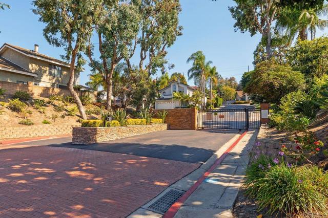 1440 Tennis Match Way, Encinitas CA: https://media.crmls.org/mediaz/48352a0b-586f-46bf-b62b-4e6bc6cfe9d5.jpg