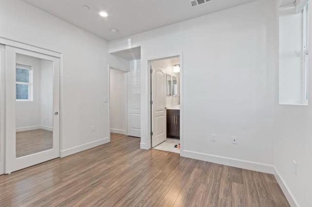178 Llano De Los Robles Avenue, San Jose CA: https://media.crmls.org/mediaz/48356152-66ca-4deb-87ac-045f8ee26c7c.jpg