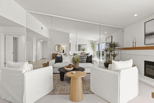 7090 El Malabar Drive, Ventura CA: https://media.crmls.org/mediaz/48359869-dbfb-405d-affb-45c8565609f6.jpg