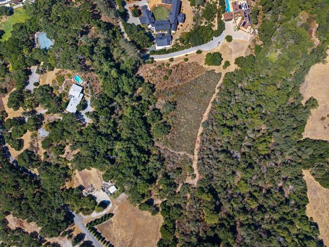 640 Los Trancos Road,  CA: https://media.crmls.org/mediaz/4835b965-61cd-4fd1-8b4a-3b96a0585d96.jpg