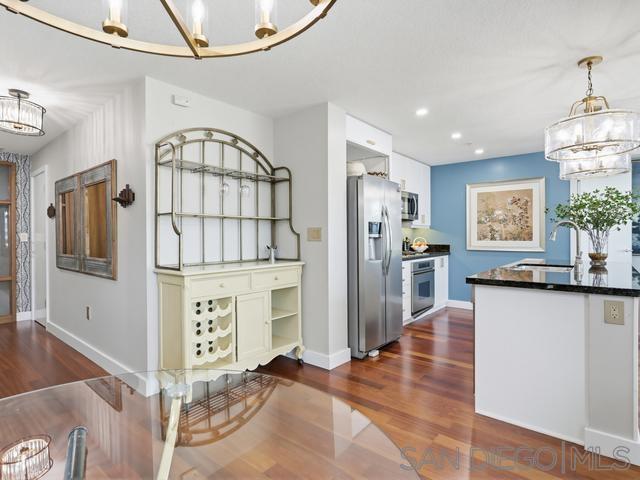 1199 Pacific Hwy - photo 9