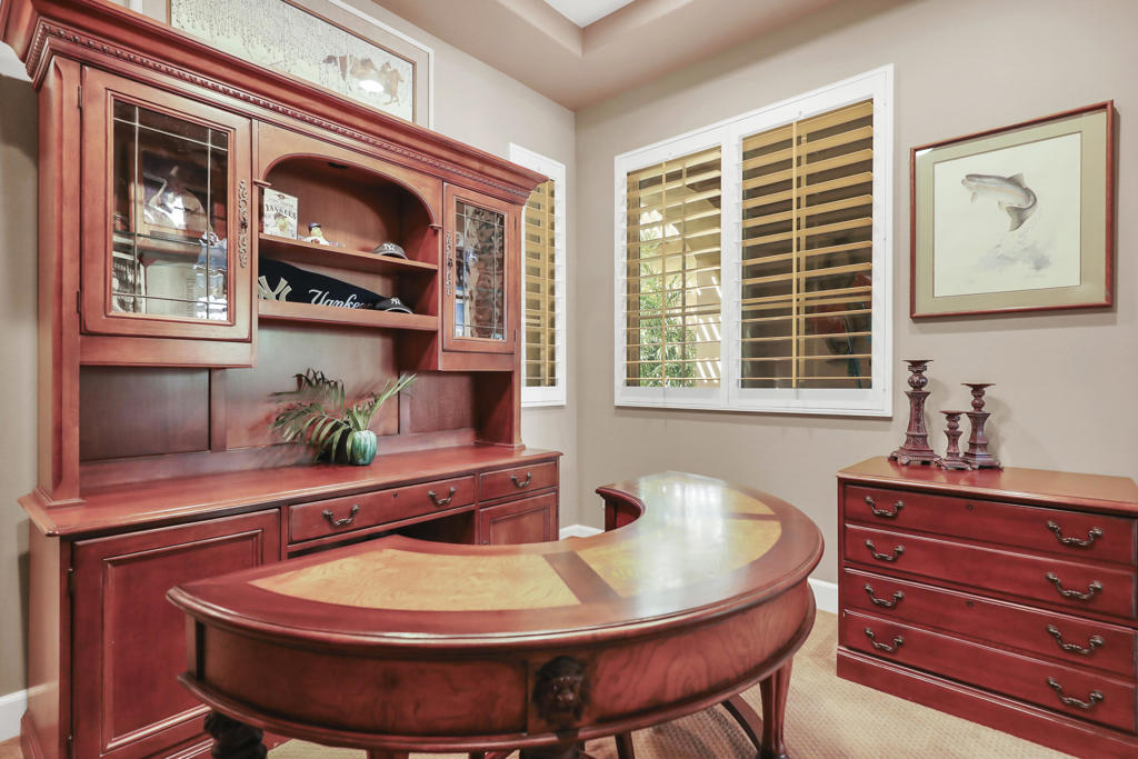 MLS #219138703DA image #10