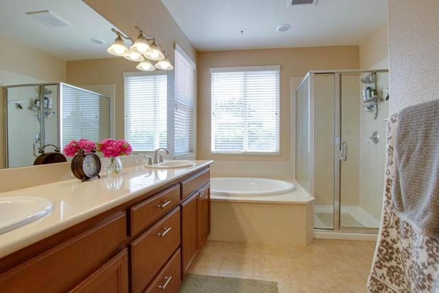 1251 Mulberry Street, Hollister CA: https://media.crmls.org/mediaz/4837f9b5-c5cd-4119-ad0a-da39657a7cd9.jpg