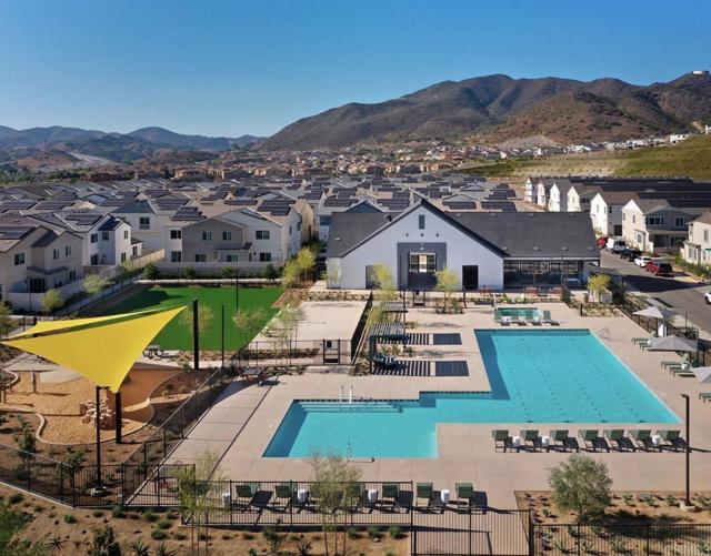 Detail Gallery Image 28 of 30 For 35076 Hacienda Heights, Fallbrook,  CA 92028 - 4 Beds | 3 Baths