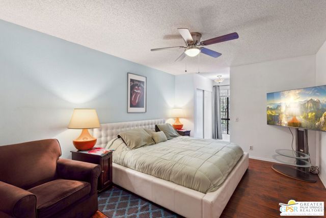 5205 E Waverly Drive, Palm Springs CA: https://media.crmls.org/mediaz/483931af-e469-423f-b514-be0a60cad3f3.jpg