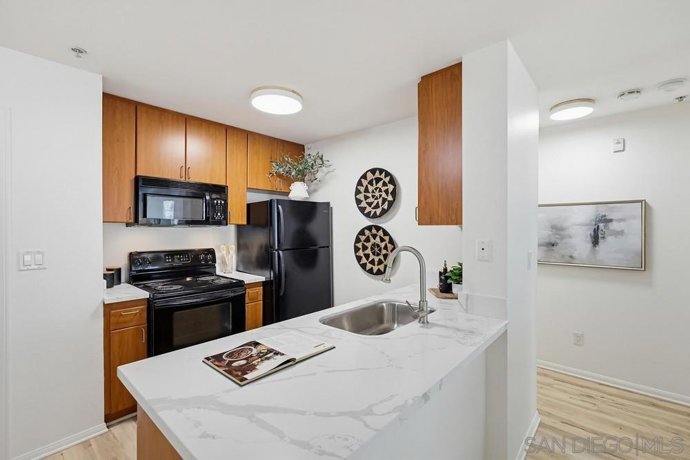 1435 India St - photo 11