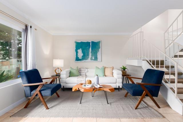 Detail Gallery Image 1 of 26 For 827 Del Mar Downs Rd #E,  Solana Beach,  CA 92075 - 3 Beds | 2/1 Baths