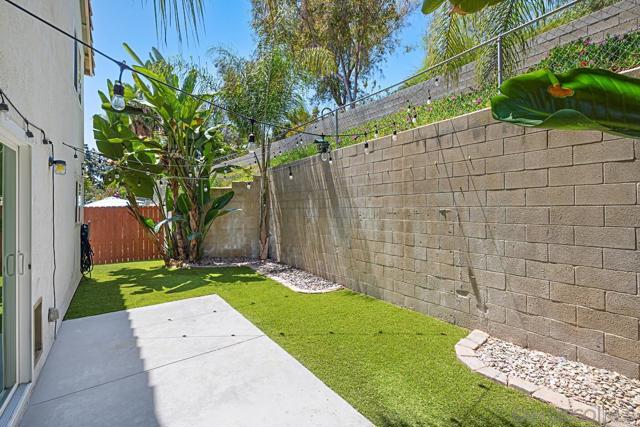 2150 Rebecca Way, Lemon Grove CA: https://media.crmls.org/mediaz/483a22de-4367-4109-a360-b8ba79c62373.jpg
