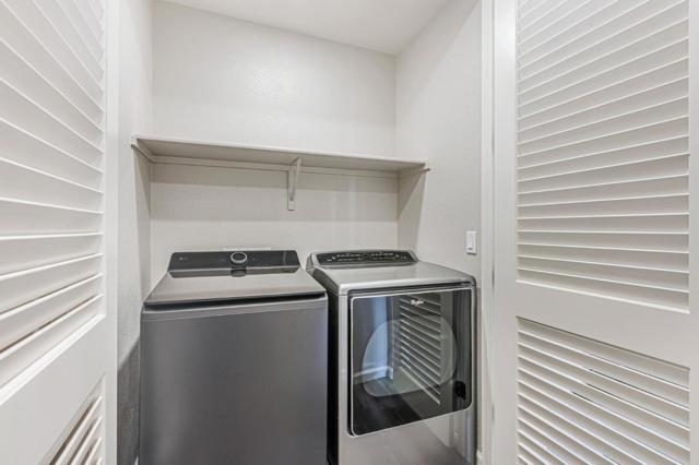 1290 Milkweed Street, Milpitas CA: https://media.crmls.org/mediaz/483a4e3f-f391-4b41-ae2a-b1a327ad141e.jpg
