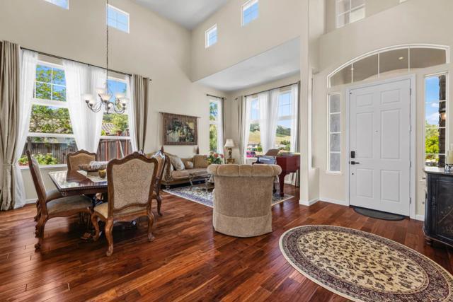 531 Via Vaquero Sur, San Juan Bautista CA: https://media.crmls.org/mediaz/483c230c-6a41-49ff-a112-2e286097a81b.jpg