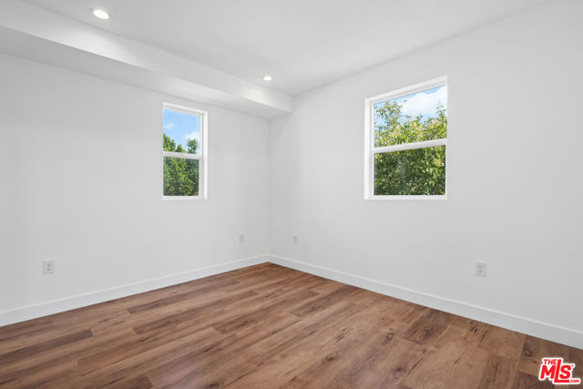 6336 Beck Avenue, 2 photo 8