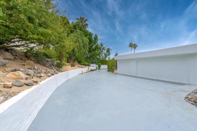 Image 14 of 40 For 48295 Alder Lane