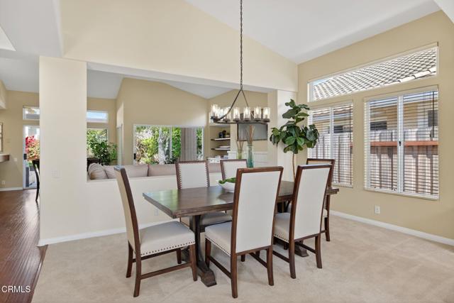 28 San Bernardino Avenue, Ventura CA: https://media.crmls.org/mediaz/483dbb65-db06-4896-9e91-6e745782027a.jpg