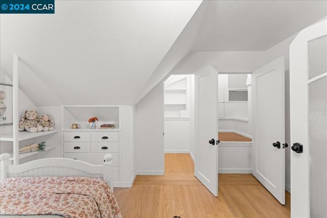 Image 42 of 60 For 900 Spruce Street