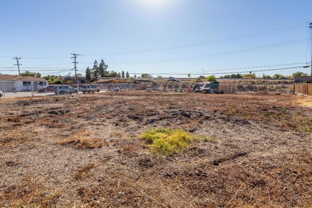 0 Muirfield Drive, San Jose CA: https://media.crmls.org/mediaz/483ee2b1-8b18-4eed-81ab-147e92ca427f.jpg