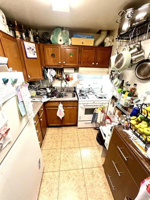 4162 4164 38Th Street, San Diego CA: https://media.crmls.org/mediaz/483f6f0c-8daa-44f1-8f11-dfb1a07fdefb.jpg