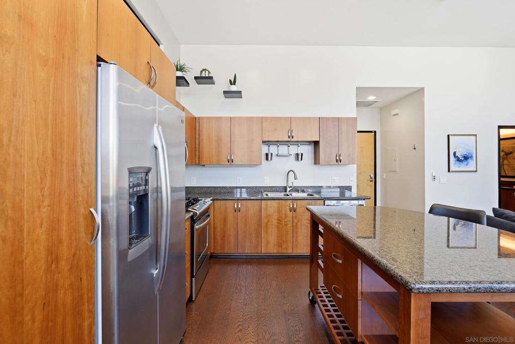1551 4th Ave - photo 9