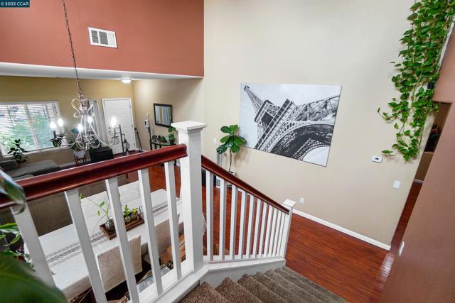 115 Montevino Ct, Oakley CA: https://media.crmls.org/mediaz/483fde3f-6377-4349-8e8f-25266d97c40d.jpg
