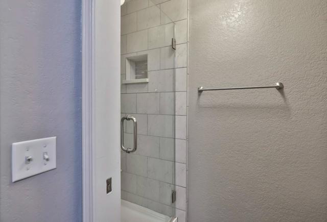 5829 San Juan Avenue, Citrus Heights CA: https://media.crmls.org/mediaz/4841e7c0-5967-4a15-92c1-b4fbd2e185d2.jpg