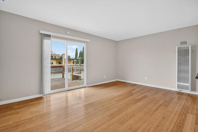 273 MacArthur Blvd, Oakland CA: https://media.crmls.org/mediaz/4841fd0b-00b5-4fec-b8ae-def9ccd17cd0.jpg