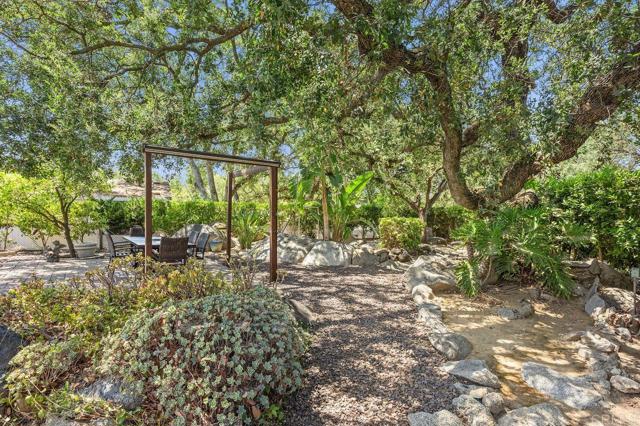 18218 Paradise Mountain Road, Valley Center CA: https://media.crmls.org/mediaz/48429348-5378-4ec9-9c7a-0cf77bc41438.jpg