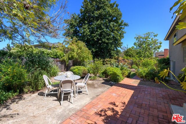 6591 Camino Venturoso, Goleta CA: https://media.crmls.org/mediaz/48436506-ea38-4667-9e92-789e9a24755f.jpg