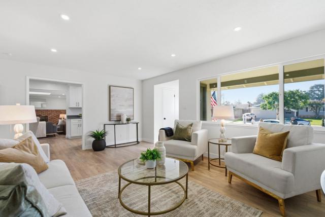 2518 Aragon Way, San Jose CA: https://media.crmls.org/mediaz/48439721-1cc6-4b9e-a34a-36bda6bcbec1.jpg