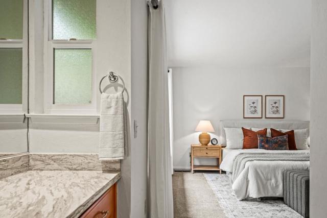 10 Wyndemere Vale, Monterey CA: https://media.crmls.org/mediaz/48439a2d-5dd7-4eab-bf7e-07f0567abd11.jpg