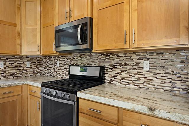 Detail Gallery Image 18 of 35 For 18218 Paradise Mountain Rd Spc 18 #SPACE 18,  Valley Center,  CA 92082 - 2 Beds | 2 Baths