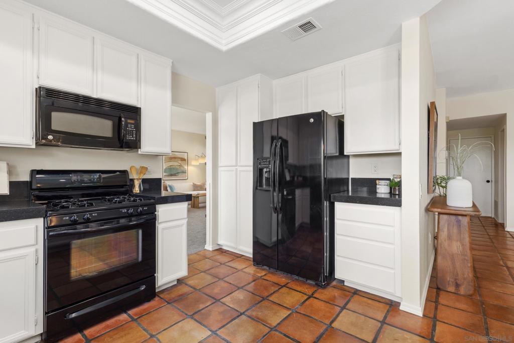 1892 White Birch Dr - photo 18