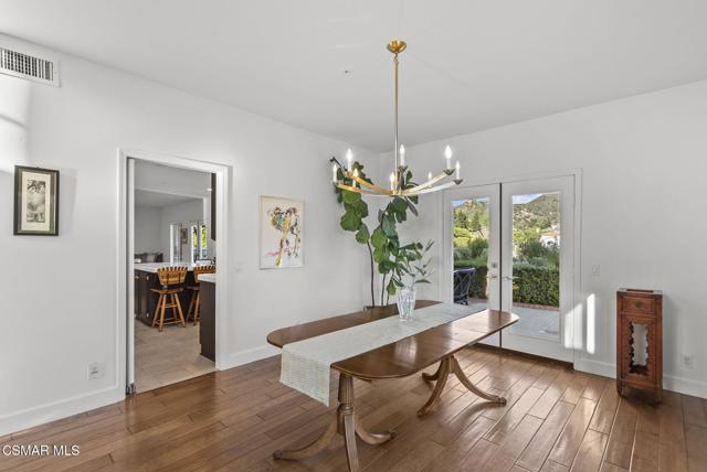 29845 Vista Del Arroyo, Agoura Hills CA: https://media.crmls.org/mediaz/48479c0a-57ed-45b2-a1c5-31896df4f19a.jpg