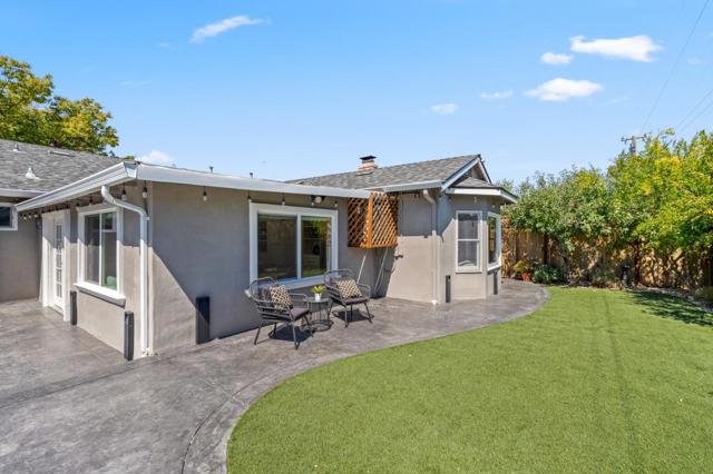 1422 Melwood Drive, San Jose CA: https://media.crmls.org/mediaz/484825f3-17cc-4ae8-92d8-268aea344805.jpg